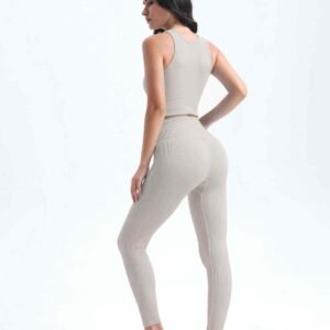 Yoga-Top mit Bindeband hinten