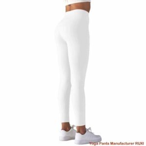 orangefarbene Trainingsleggings