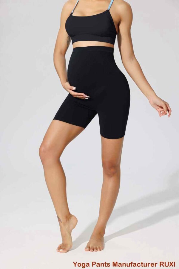 Ausgestellte Sporthose RUXI lb957
