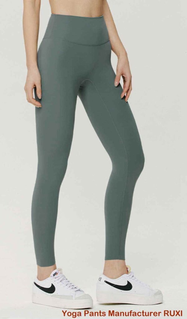 Sporthose mit weitem Bein RUXI