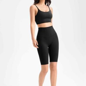 Workout-Top mit integriertem BH